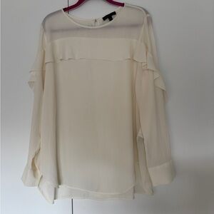 Banana Republic XL Ruffle Flounce Blouse Ivory Cream Stud Cuff Keyhole 100% Poly
